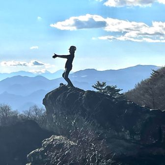 『オレの大砲もズドーン』って
書かなくても聞こえてきそうでしょ…👂
ウルトラハイパーエロハイカーキノピー🤭