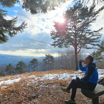 マンダムな一服☕🚬😚
スマホのバッテリー劣化のため写真少なめにしたんですが、ココで残り8%🪫😥
慌ててモバイルバッテリーを使う💦