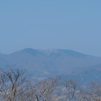 展望所から五葉山のアップ