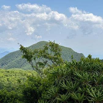 あれが仙台神室岳！　いつかは💪