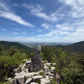 砂山山頂。絶景スポット。通行止めの看板からは割とアップダウンあり。