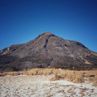 坊ガツルに下山。