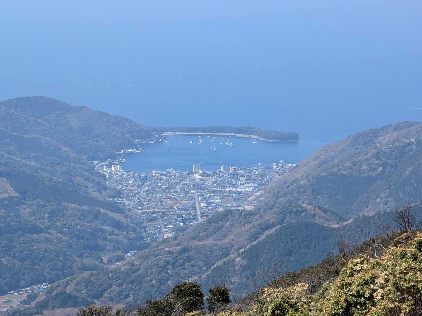 戸田の港もくっきり消えました
