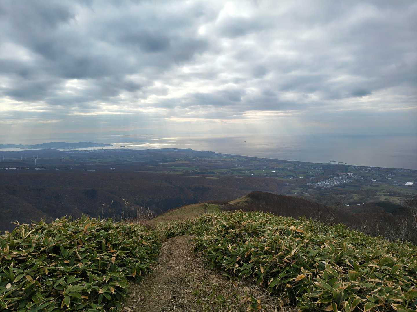 室蘭のまちと海