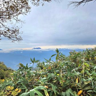 妙高山、高妻山、戸隠山、四阿屋山
