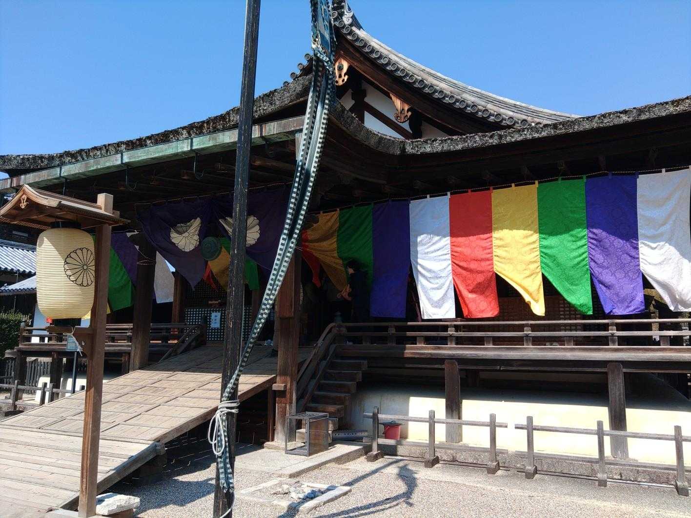 法隆寺聖霊院