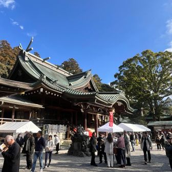 11時の筑波山神社は参拝客がいっぱい
