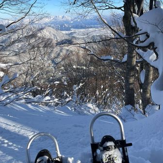 アイゼンからワカンに交換