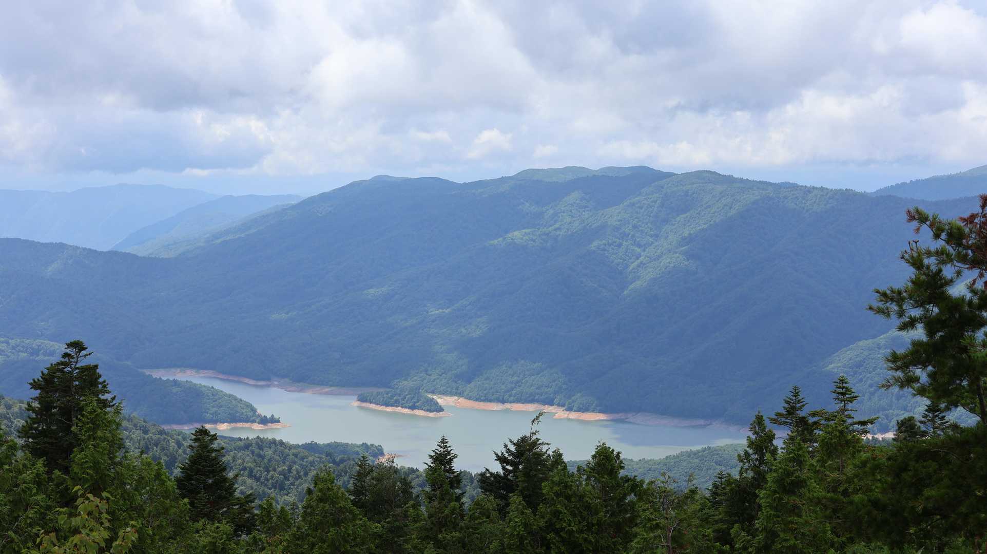 有峰湖