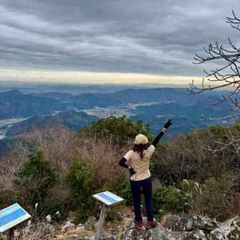 今年もあと少しで終わっちゃうぞ
･:*+.\(^｡^)/.:+･:
明日は冬至、大事な日✨