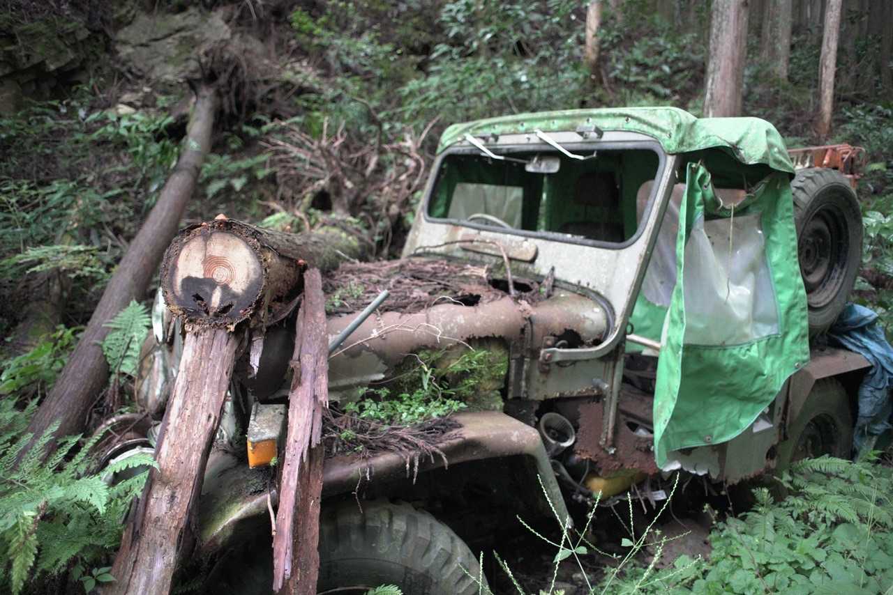 このルートでおなじみのJeep