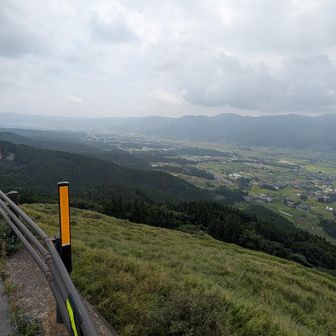 大絶景の阿蘇カルデラ　お天気がね😅
