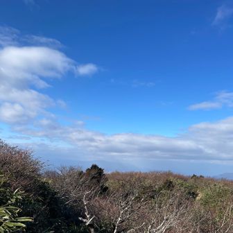 月山方面は〜見えず