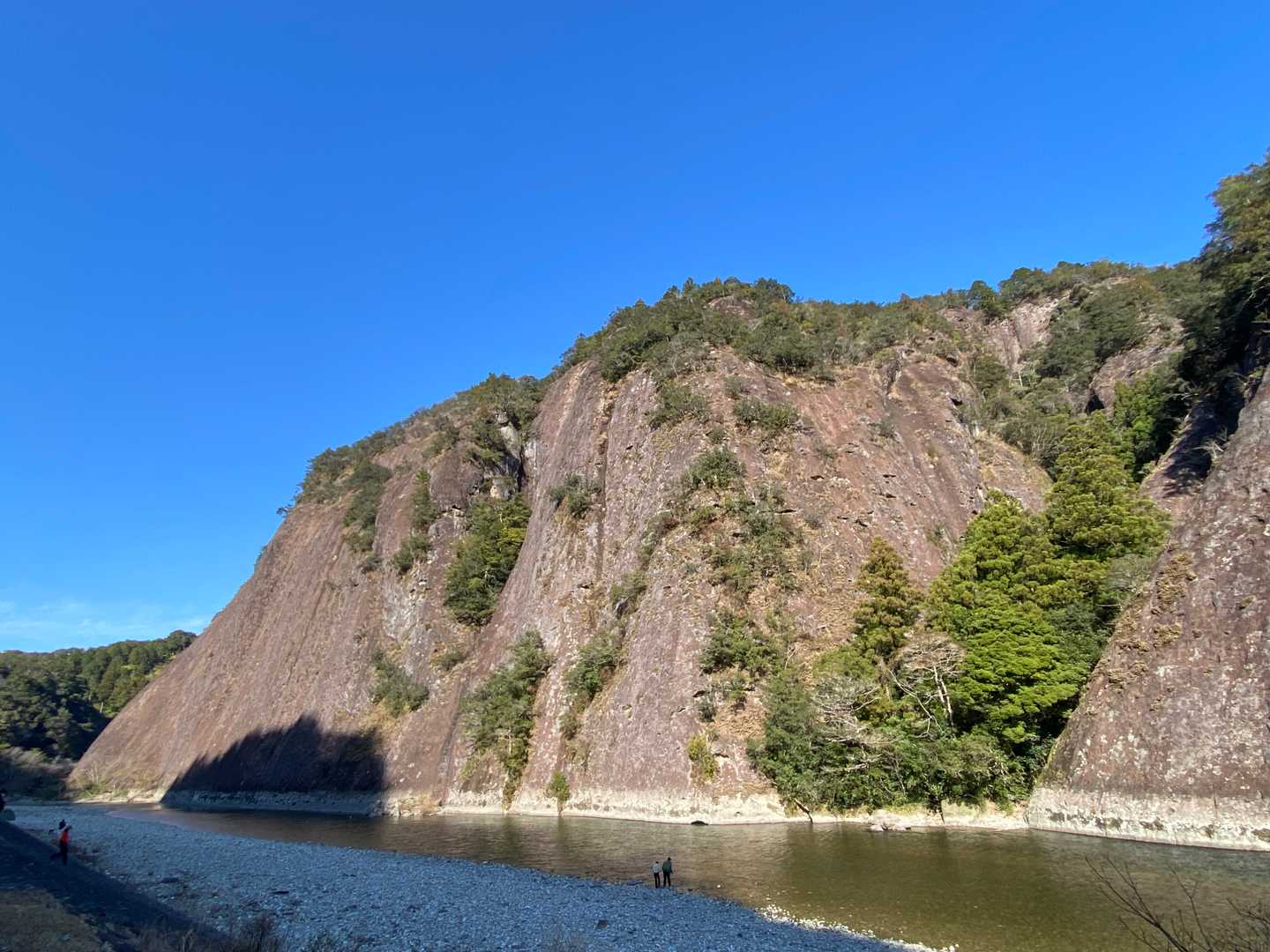 無事、一枚岩自然公園まで、帰ってきました。