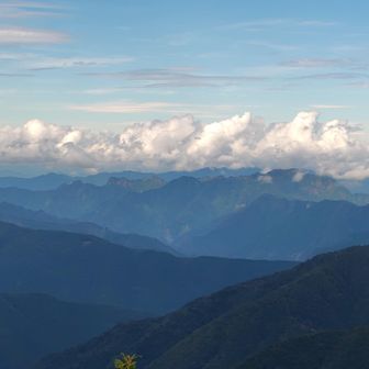 両神山