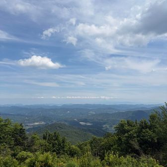 安定のビュー👍
久しぶりなのでボーっと眺めて👀
Googleマップ見ながら山座同定してました⛰️