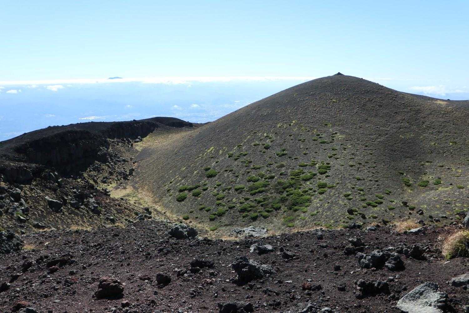 御神坂登山口-切接-わらじ脱ぎ場-笠締-岩手山 往復コースの写真