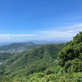 菊水山⛰️山頂手前の展望スポットから