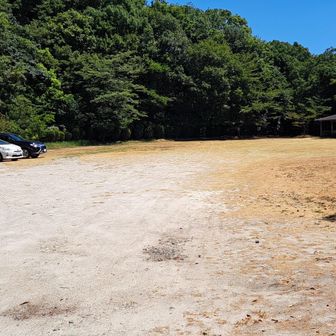 金立教育キャンプ場があるので駐車場🅿️は広い