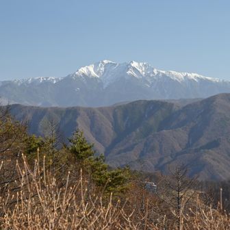 仙丈ヶ岳は大きくて美しい。