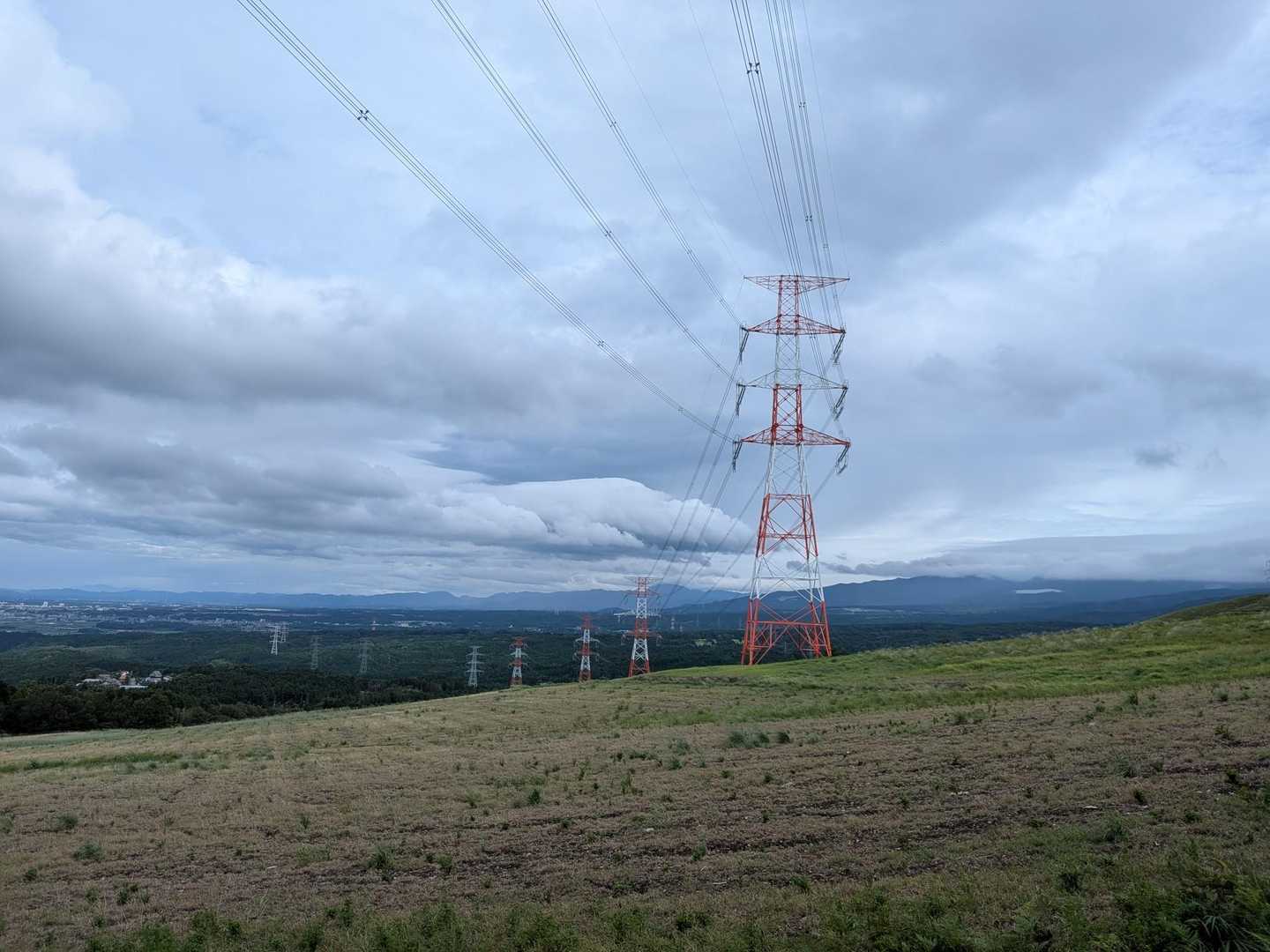 赤白鉄塔が見えてきたってことはまもなくゴールだ