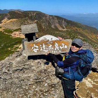ひろゆきシャケにぎり