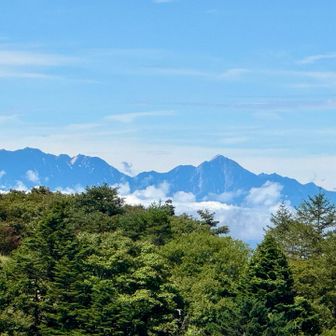 南アルプスの山並みはバッチリ見えました👌
甲斐駒ヶ岳、鳳凰三山