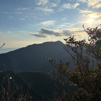 日がだいぶ傾いてきた