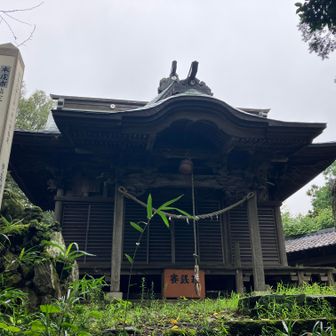 秋山十二天社
十二天山 山頂！