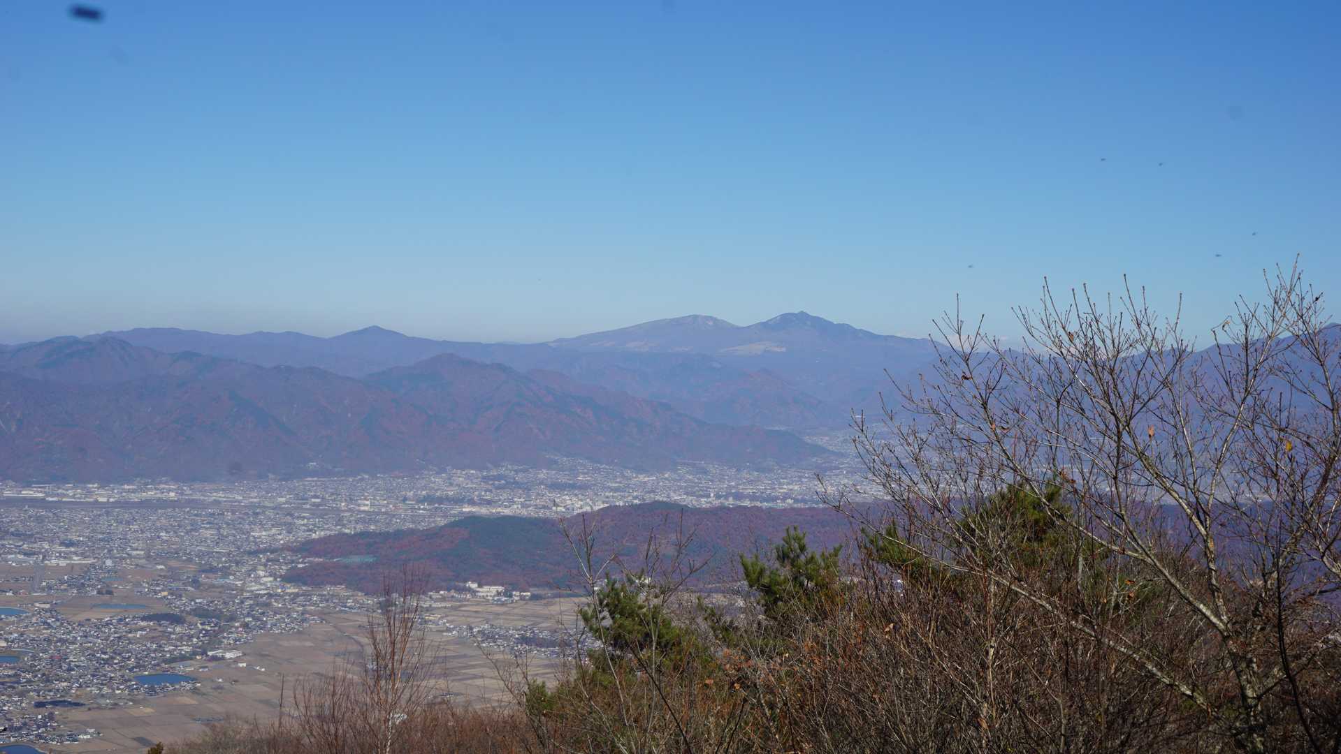 菅平高原の根子岳と四阿山