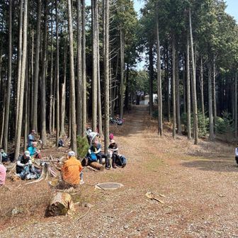 広場でしばし休憩