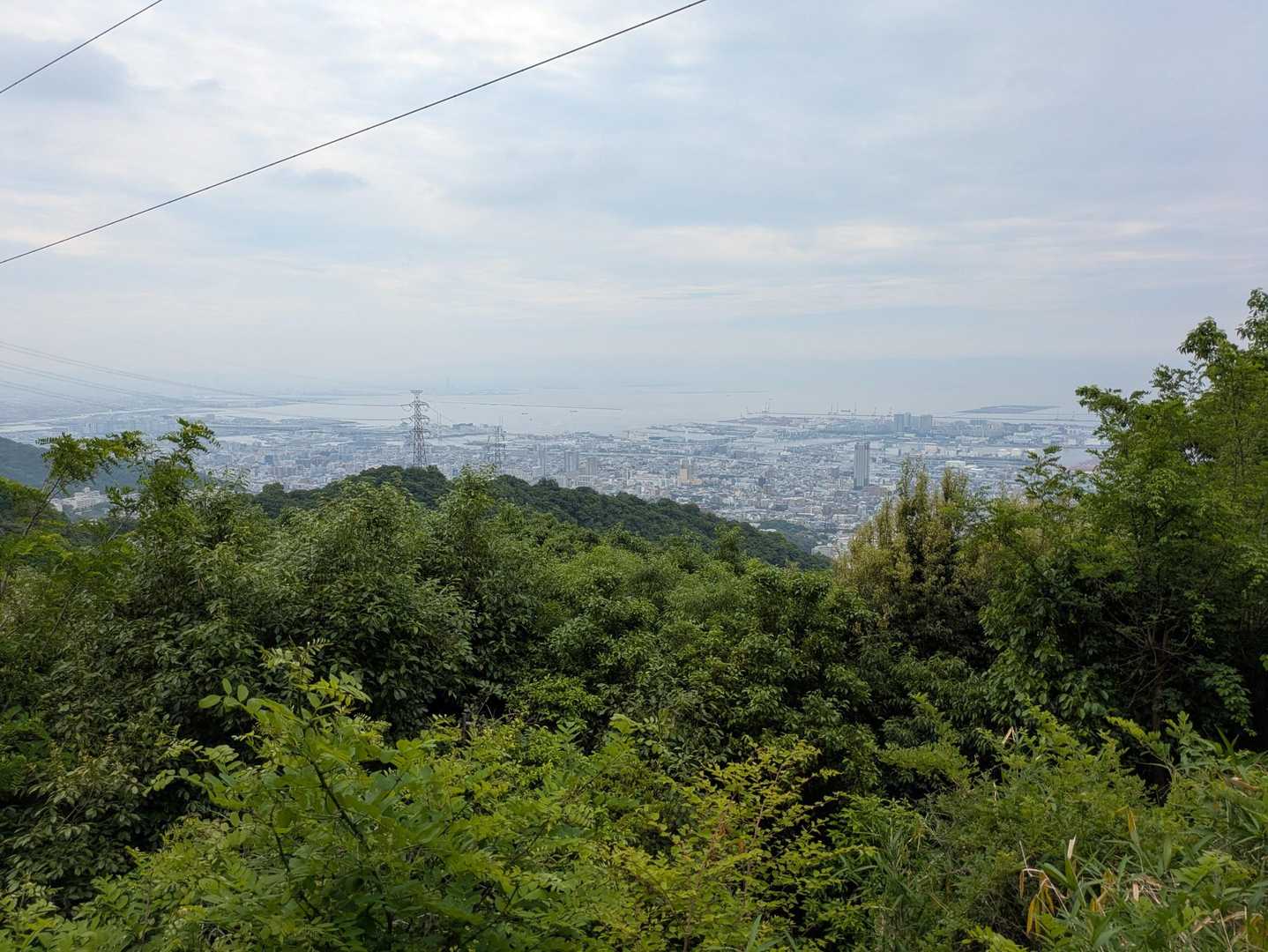 あまり天気良くないが、芦屋方向😊