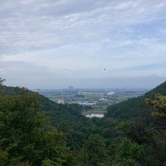 岩梨山から守山市方面