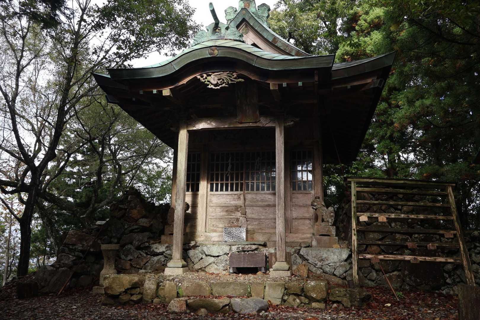 弥仙山の山頂