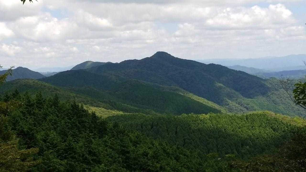 東鳳翩山から歩いてきた✨