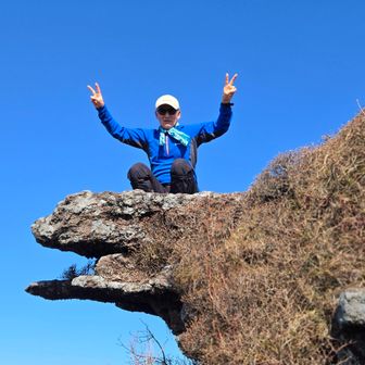 ガメラ岩で記念撮影😃✌