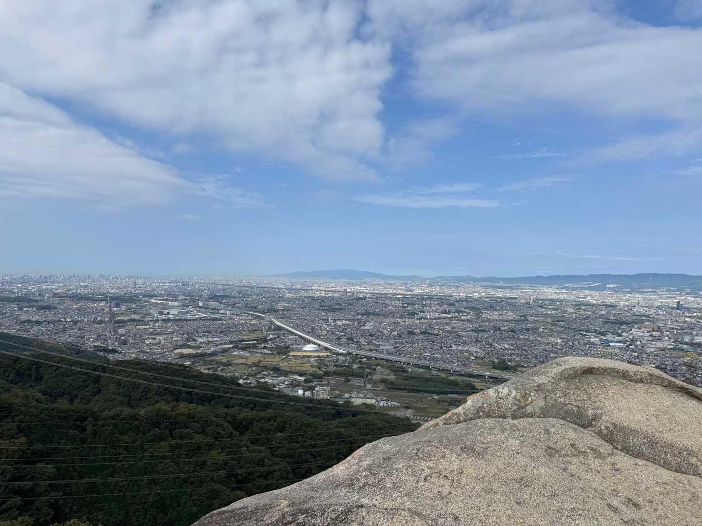 山頂到着‼️
今日は空気が澄んでいて遠くまでよく見えます👀
淡路島も見えてた…