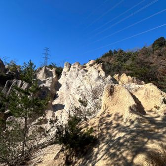 万物相までのルートも間違えて、万物相の横に出て来ました