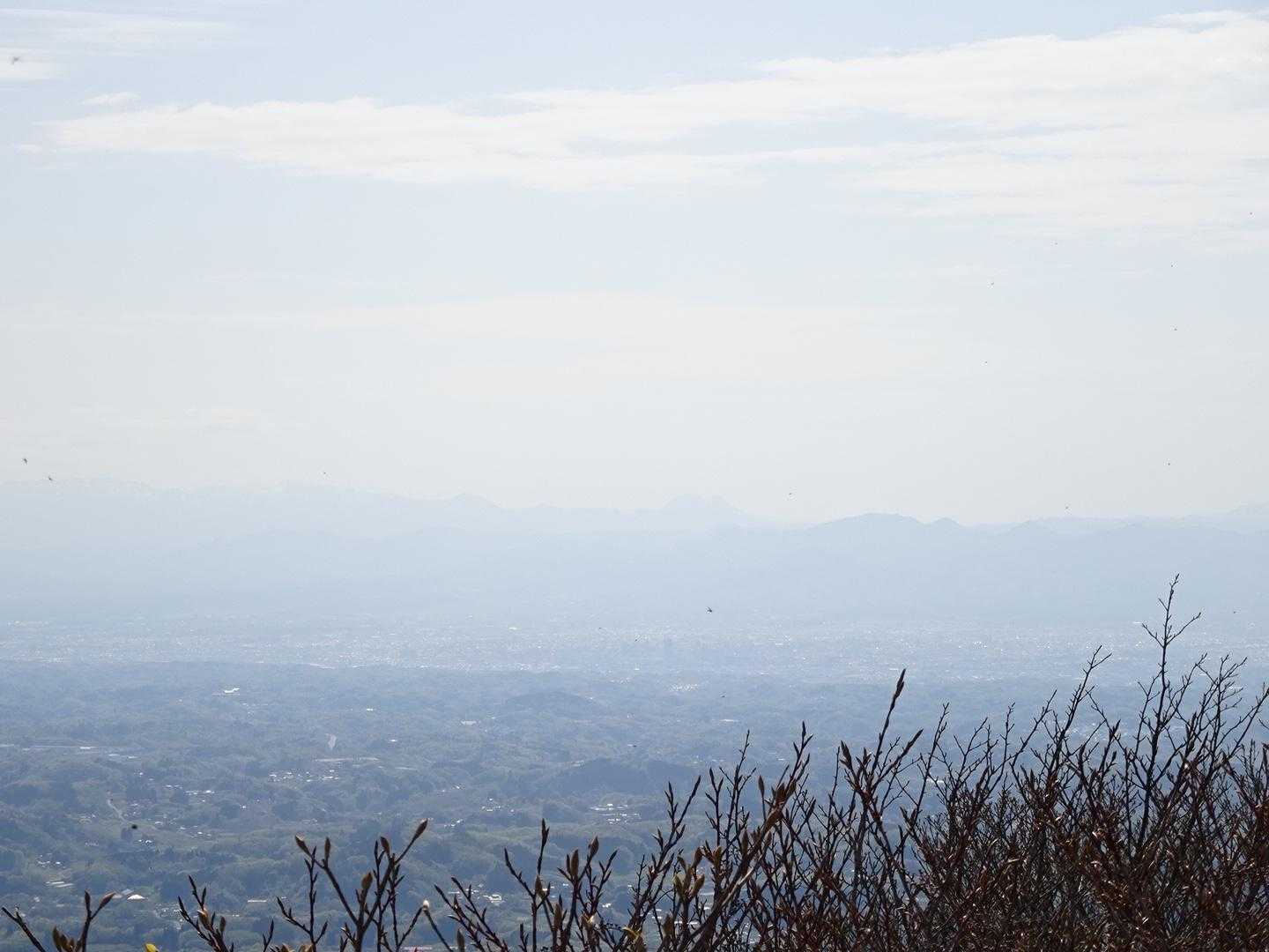 燧ヶ岳と会津駒ヶ岳がうすっらと見えました。
写真には写っていないかも。