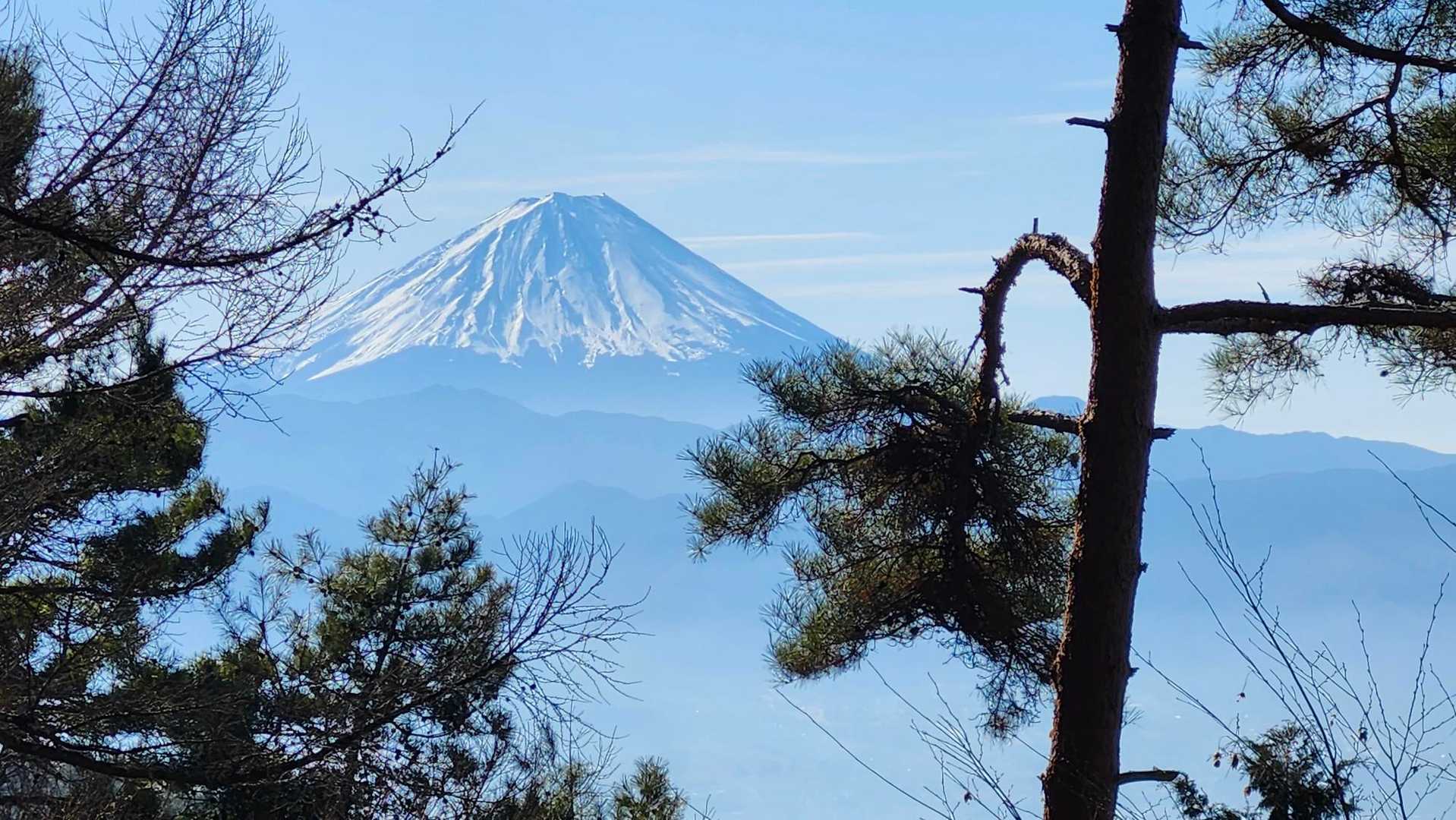 稜線に出るとようやく🗻
