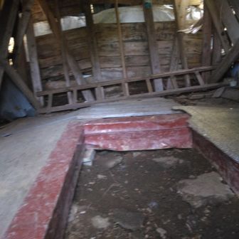 キビタキ小屋内部
快適な空間だったのに
寂しい