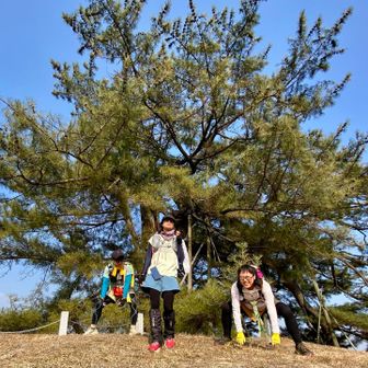 角力取山にて…
りりさん一線は越えず…の図😁