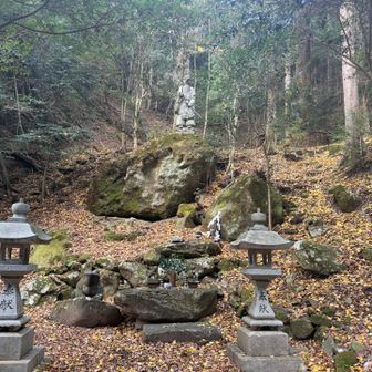 そばには、猿田彦天狗様がいました👺