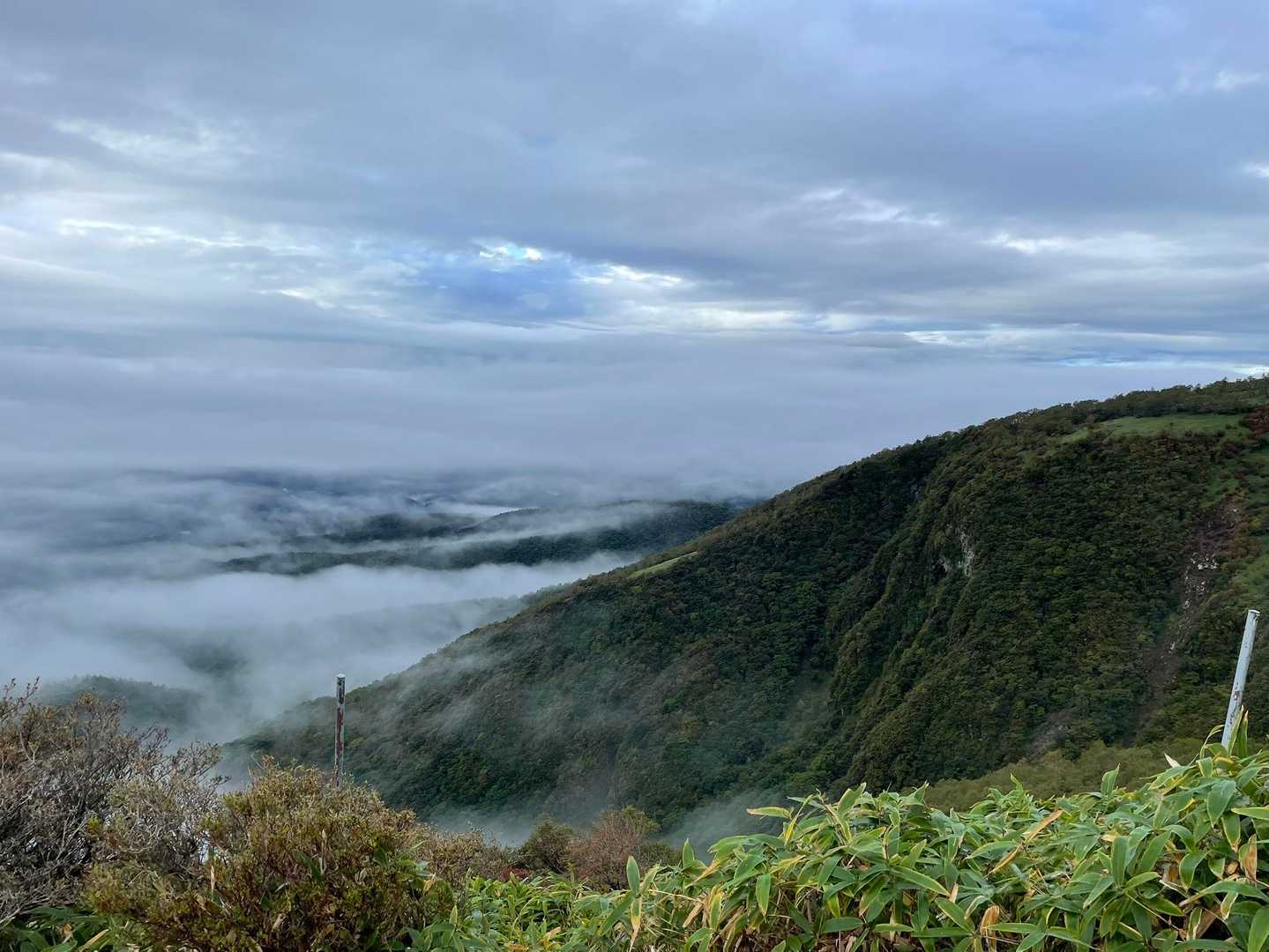 霧降高原レストハウス-小丸山-赤薙山-赤薙奥社跡 往復コースの写真