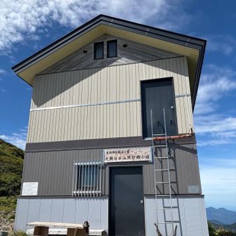 2階が泊まれるスペース
中に階段あります