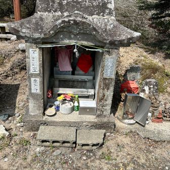 弁財天様と不動明王様