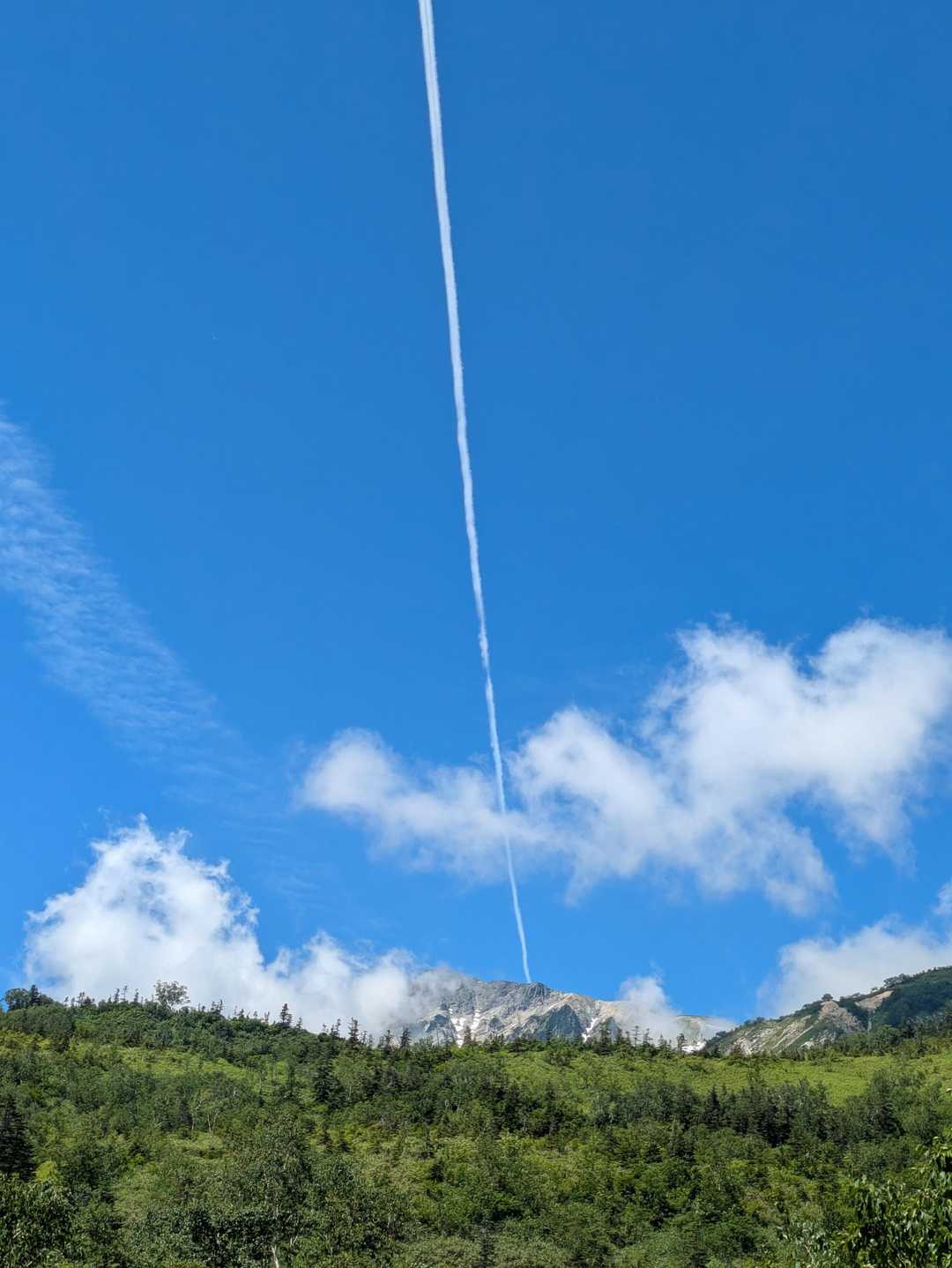 飛行機雲✈️