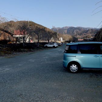 みかんを１個もらって寄清流マス釣り場駐車場から出発。