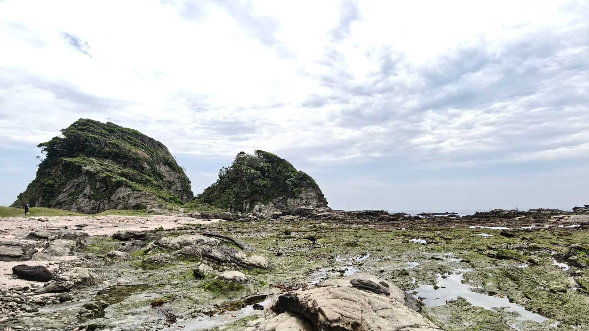 松輪バス停-剱崎-江奈湾-白浜毘沙門天-盗人狩-三崎港バス 縦走コースの写真