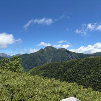三伏山から見た塩見岳